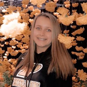 Meet your Posher, Sara